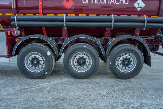 Оси полуприцепа