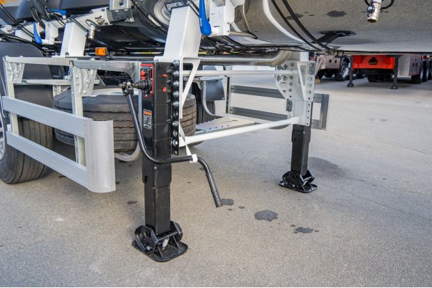 Опорное устройство