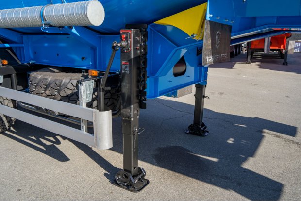 Опорное устройство