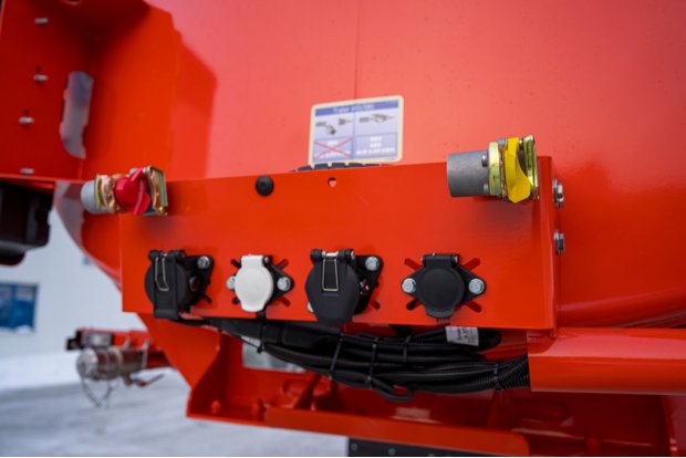 Пневмо и электро розетки