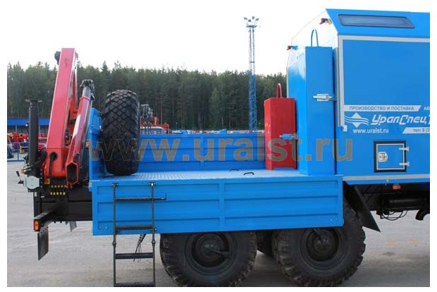 Фургон Камаз АРОК с КМУ