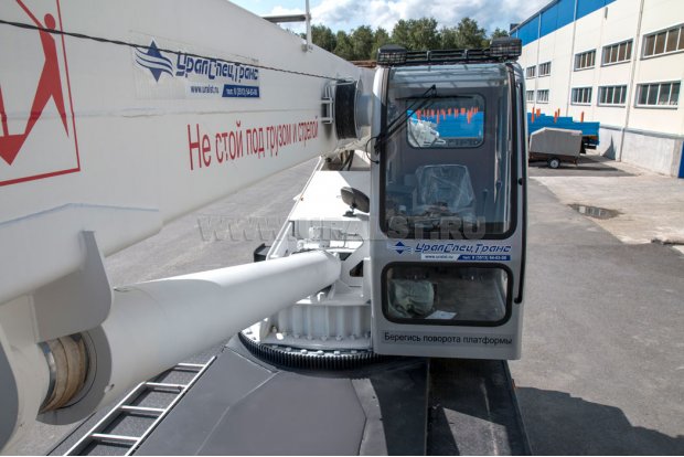 Кабина оператора