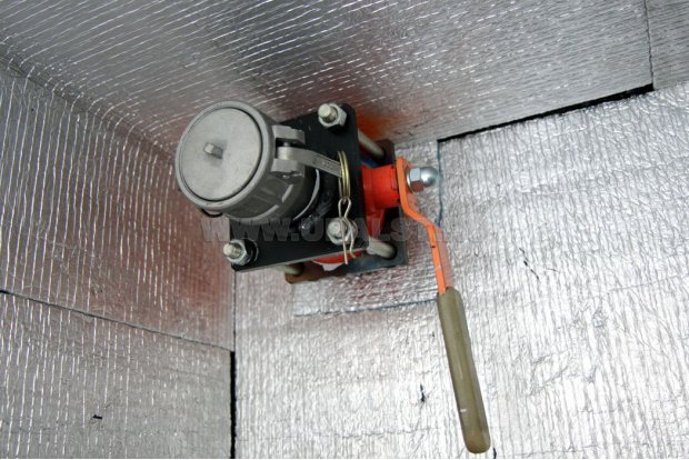 Трубопровод цистерны с быстроразъемным соединением