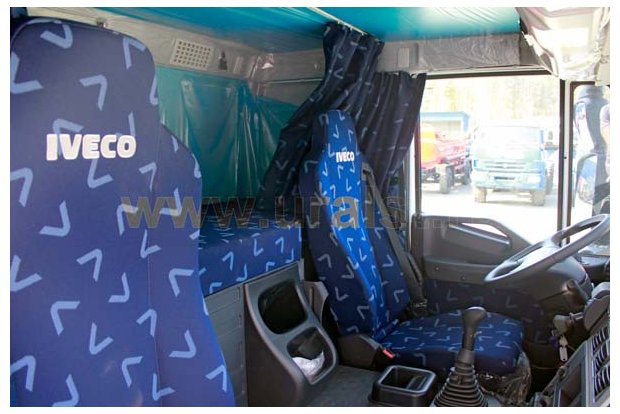 Кабина седельного тягача IVECO STRALIS AT440S42T/P RR