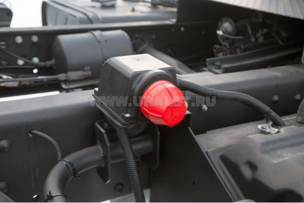 Выключатель массы