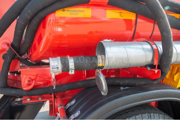 Рукав раздачи топлива