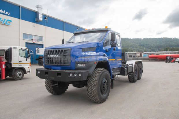 Седельный тягач УСТ 5453 Урал NEXT 4320-74Е5