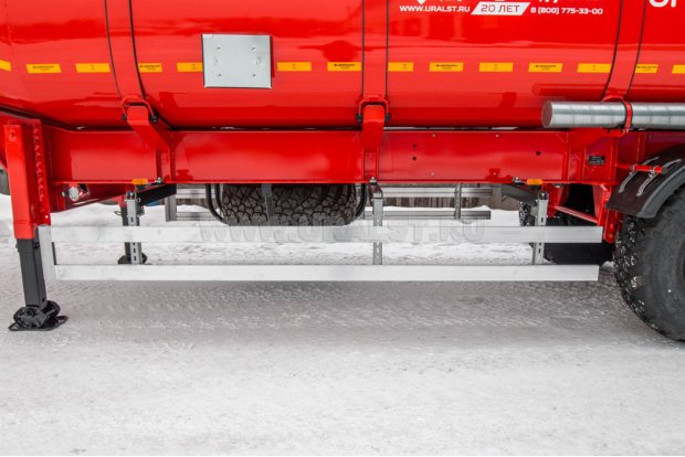 Боковая защита полуприцепа 