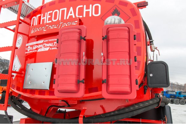 Пеналы для огнетушителя