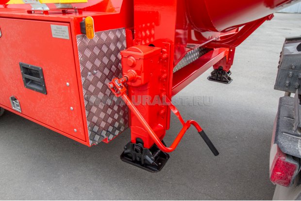 Опорное устройство