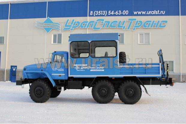 Грузопассажирский автомобиль Урал