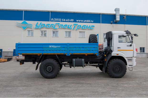 Автомобиль бортовой Камаз 43502-66(D5)