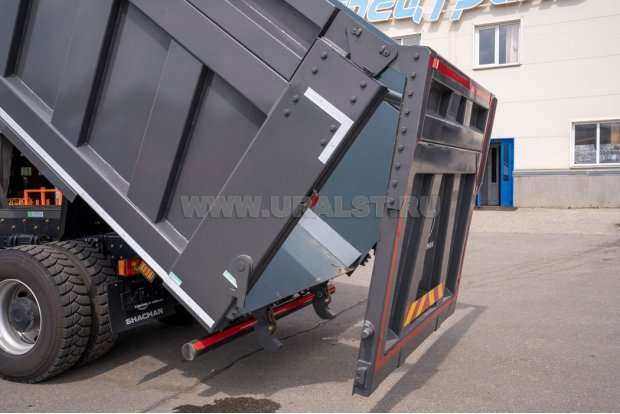 Задний откидной борт самосвального кузова
