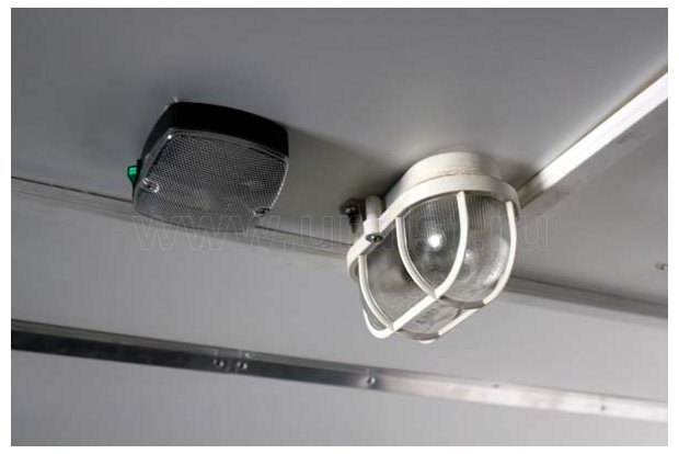 Фонари освещения мастерской Камаз