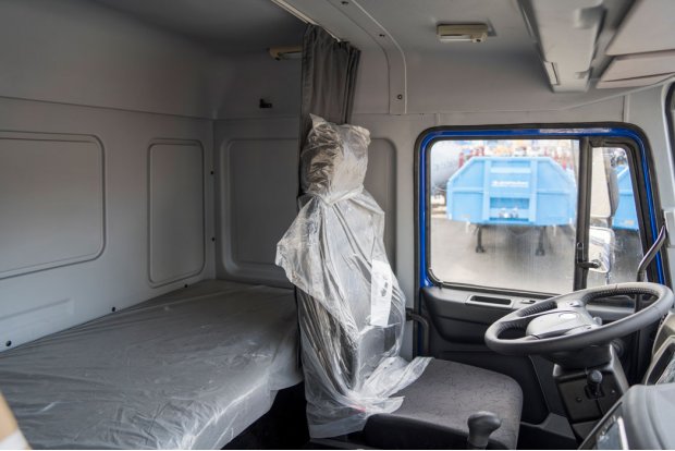 Спальное место в кабине водителя