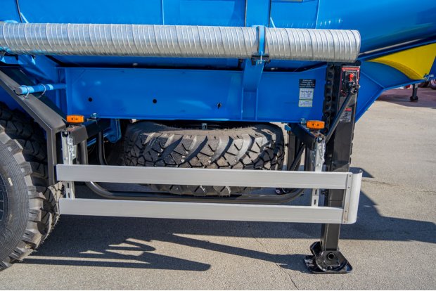 Боковая защита