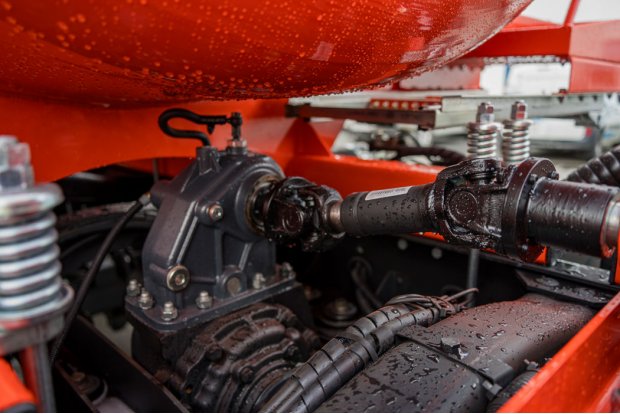 Привод насоса