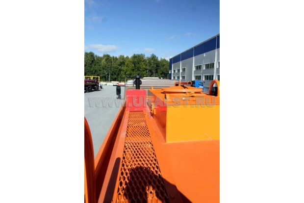 Площадка обслуживания заливной горловиныы