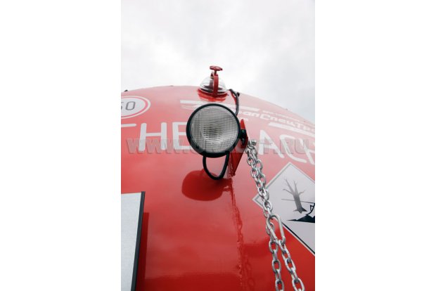 Фара-прожектор