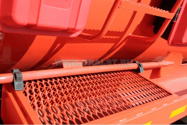 Площадка обслуживания цистерны