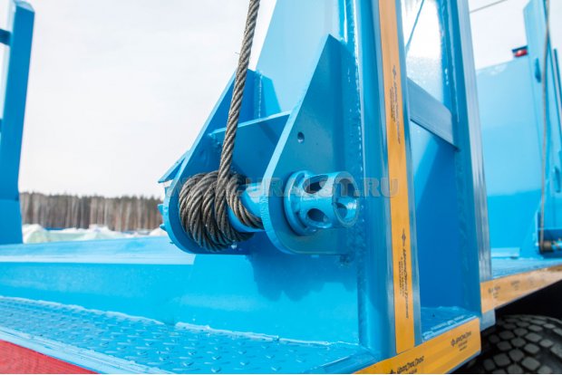 Механическая лебедка для увязи груза