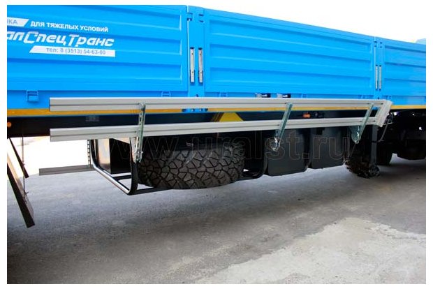 Боковая защита бортового полуприцепа УСТ