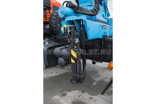 Аутригеры КМУ ИМ-240