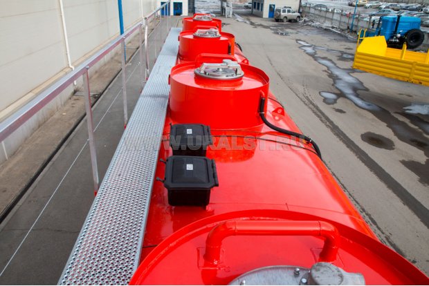 Площадка обслуживания цистерны