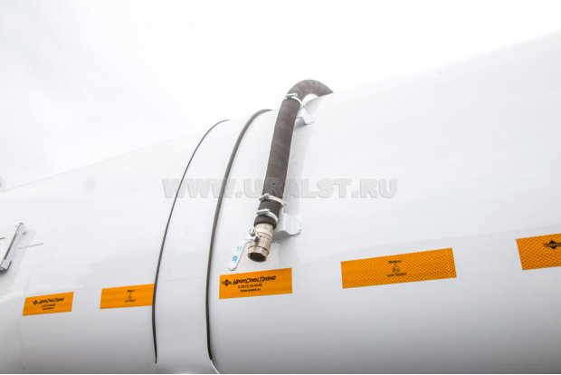 Слив из экологического короба