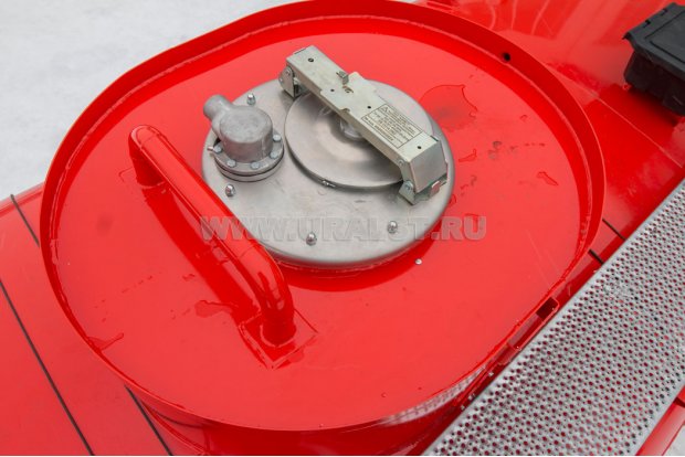 Заливная горловина