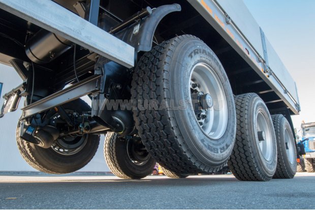 Подъемная ось