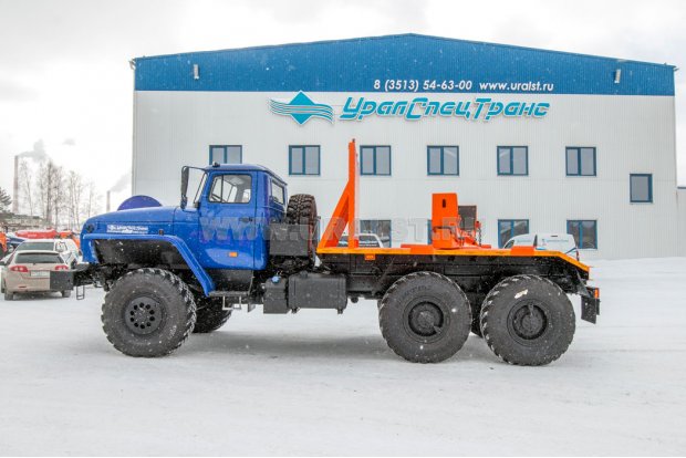 Трубоплетевозный тягач ТПВ УСТ 5453 Урал 5557-1151-72