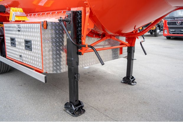 Опорное устройство