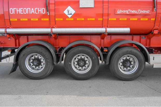 Оси полуприцепа