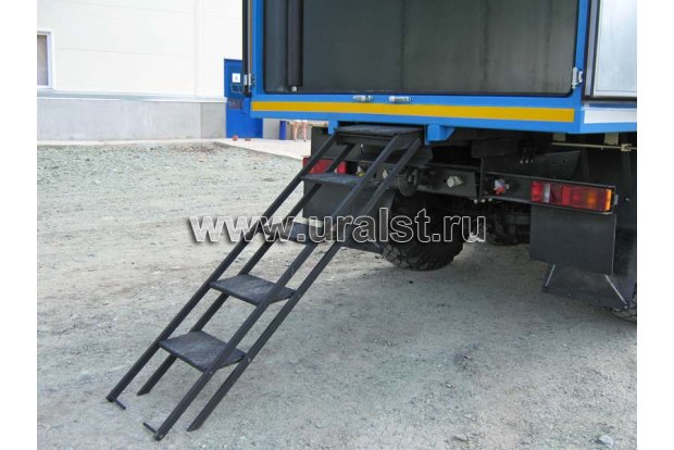 Выдвижной трап