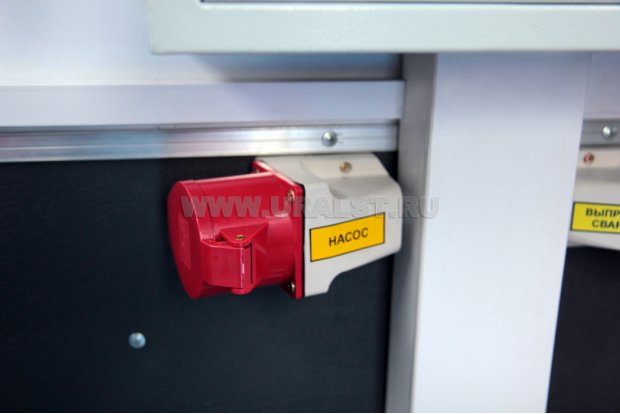 Розетка для подключения насоса