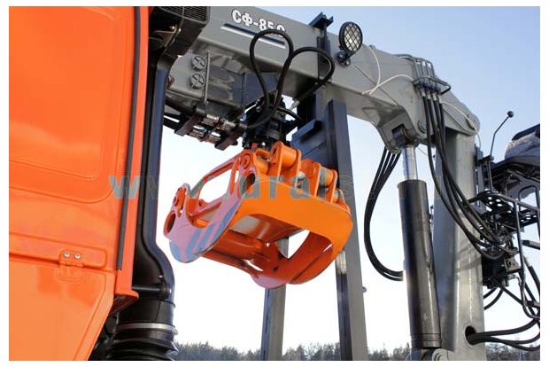 Седельный тягач Камаз с КМУ СФ-85С