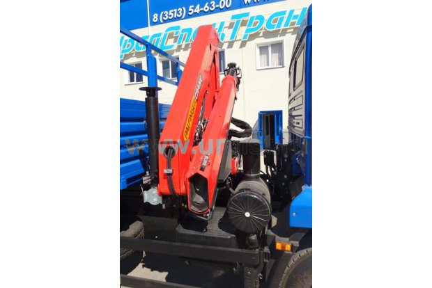 Бортовой автомобиль с крано-манипуляторной установкой Palfinger РK-10000A