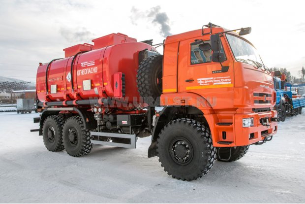 Автотопливозаправщик Камаз АТЗ-18-2 УСТ-5453