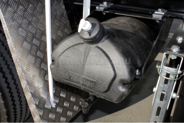 Бачок рукомойника на 10 литров