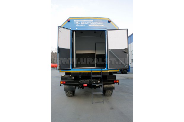 Вход в грузовой отсек ГПА