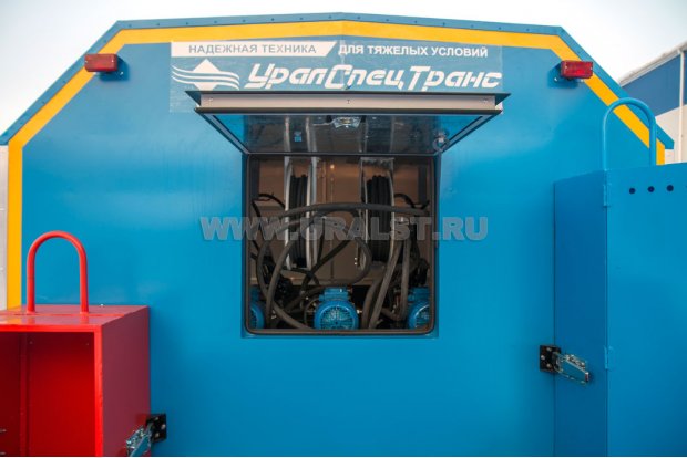 Люк кузова-фургона