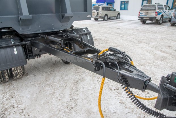 Дышло прицепа