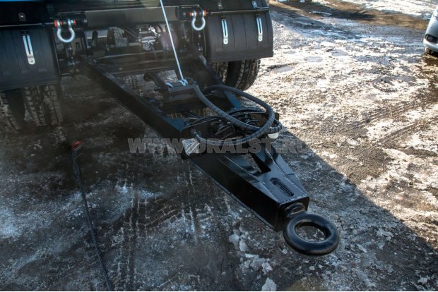 Дышло прицепа