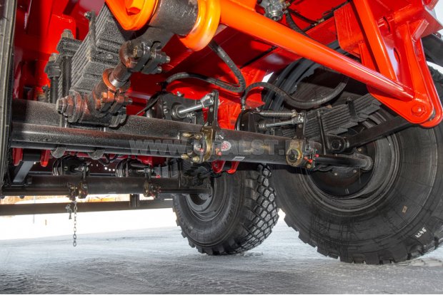 Рессорно-балансирная подвеска полуприцепа