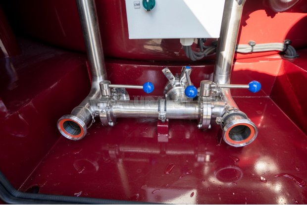 Резьбовые штуцеры с заглушками 