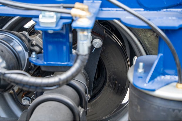 Дисковые тормоза