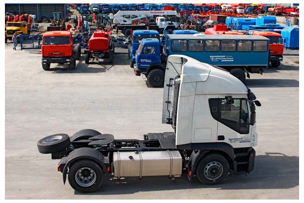 Седельный тягач IVECO