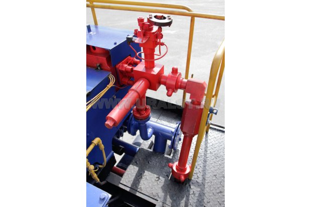 Установка насосная кислотная с цистерной УНЦ 125х32К-02Б