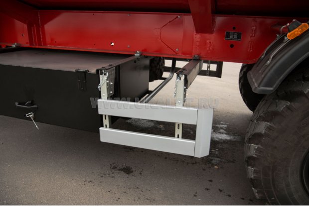 Боковая защита